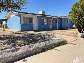 Building Photo - 5330 Delta Dr
