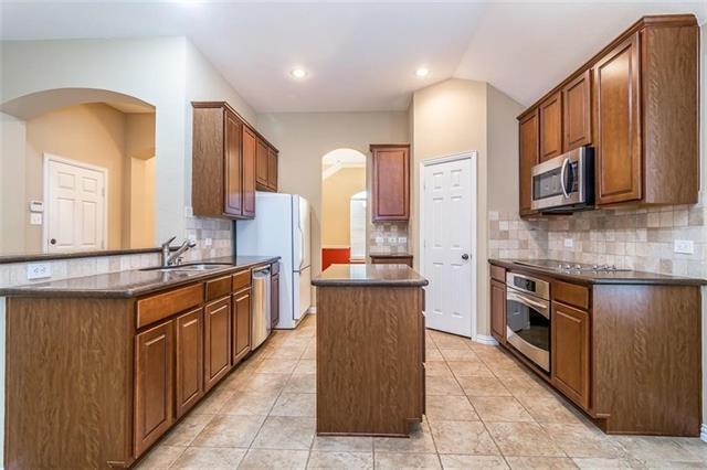 Building Photo - 9321 Jerico Dr