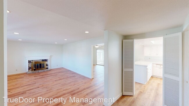 Building Photo - 4 br, 2.5 bath House - 608 Lemke Dr