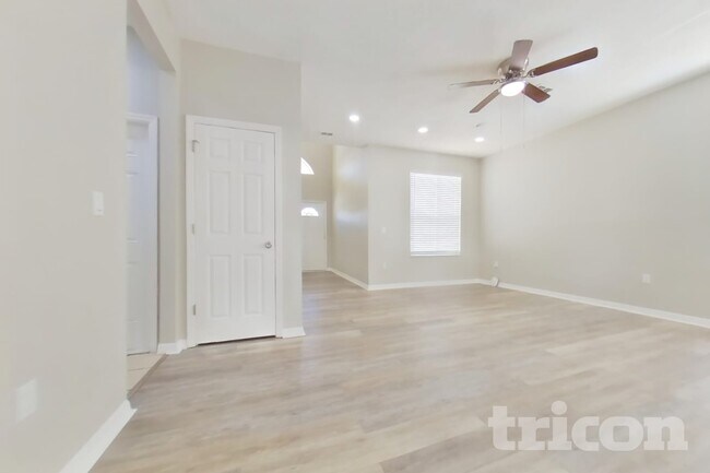 Building Photo - 408 Idlewild Ave