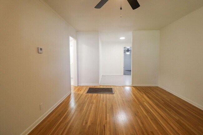 Building Photo - Spacious 3-Bed, 2.5-Bath Home in Tulsa – 1,555 Sq Ft, Section 8 Accepted!