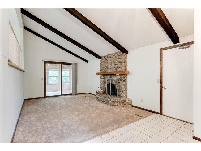 Building Photo - 2865 Xanthus Ln N