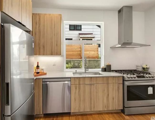 Foto del edificio - 301 N 46th St