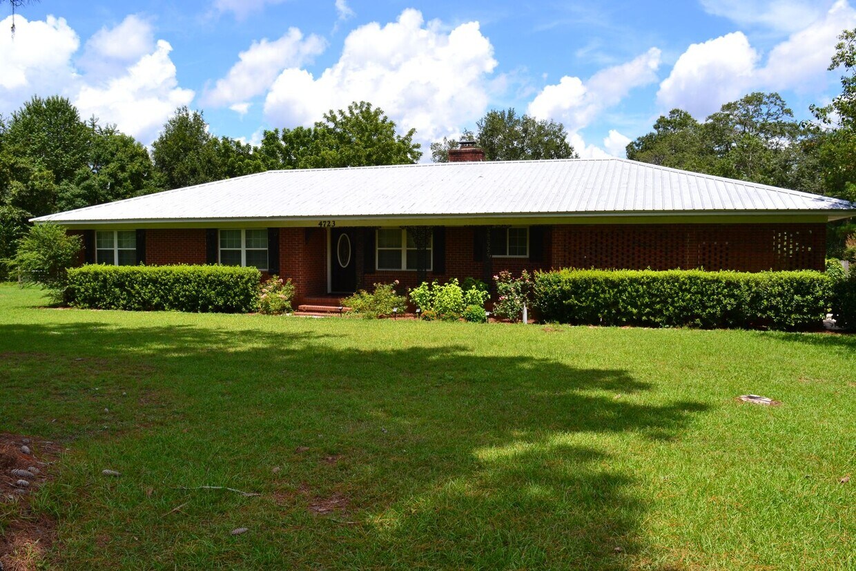 Primary Photo - 4723 Raybon Rd W