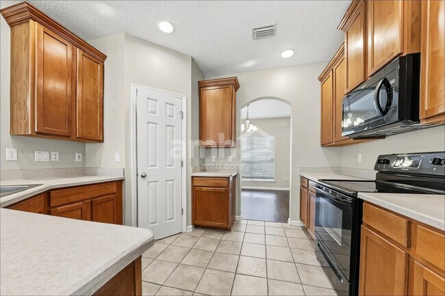 Foto del edificio - 9243 Prosperity Lake Dr