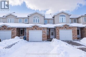 Building Photo - 32 Hasler Crescent