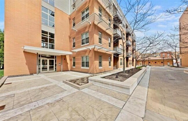 Foto del edificio - 1 bedroom in St Louis MO 63141