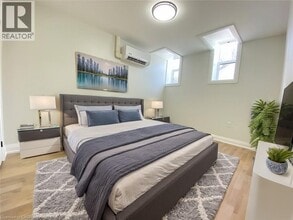 Building Photo - 588 Barton St E