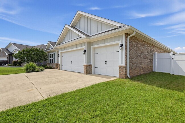 Building Photo - 24848 Smarty Jones Cir