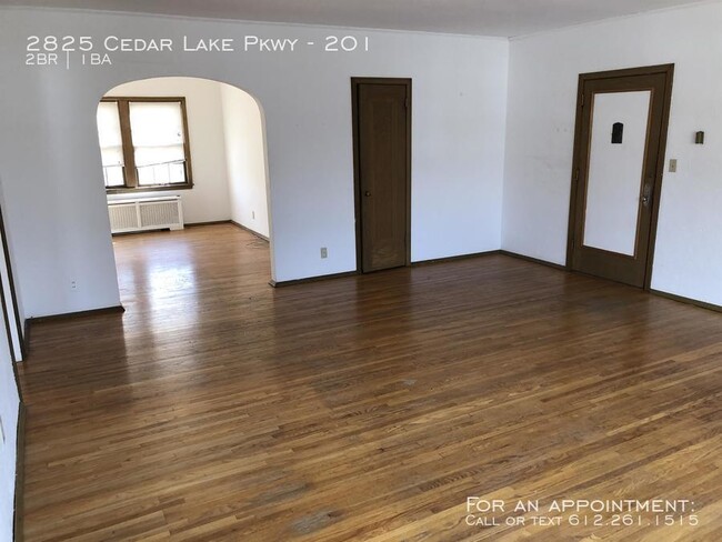 Building Photo - 2825 Cedar Lake Pkwy