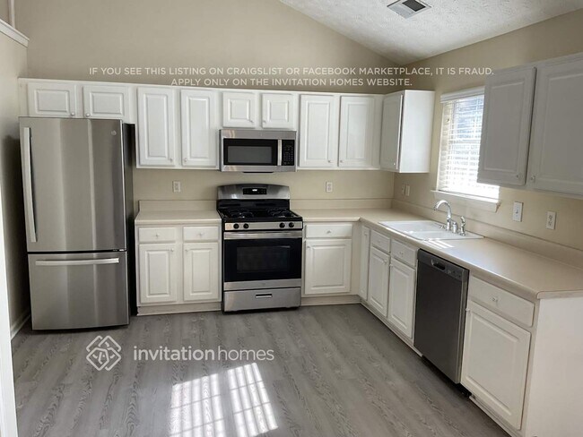 Foto del edificio - 1324 Wilkes Crest Ct