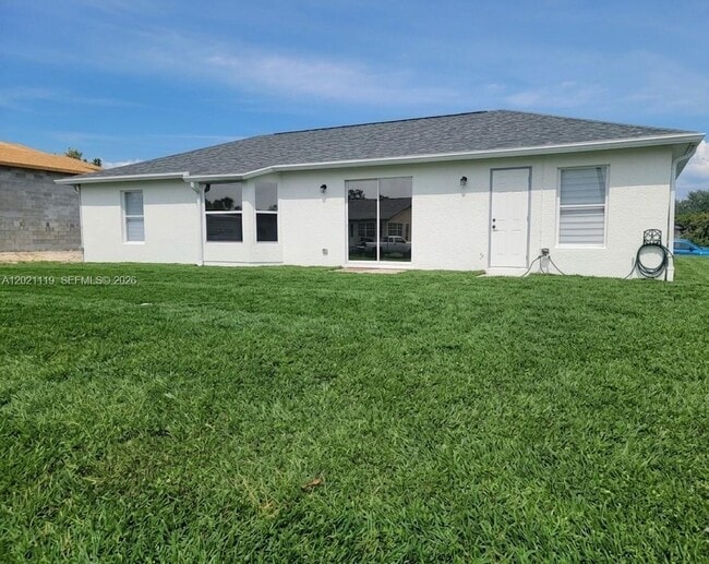 Building Photo - 3415 Sulstone Dr