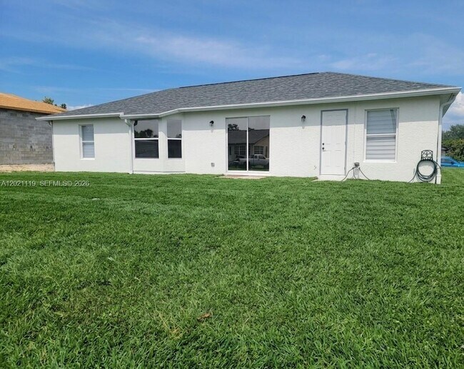 Foto del edificio - 3415 Sulstone Dr