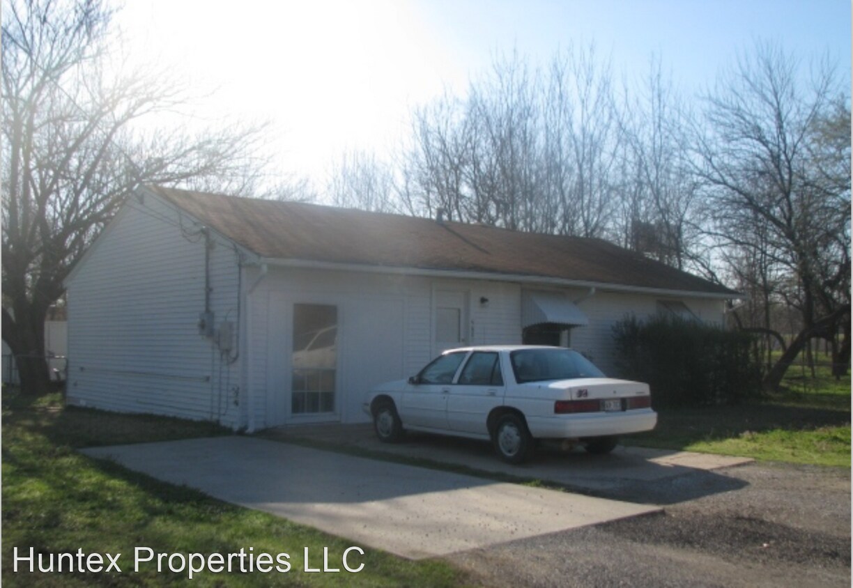 Primary Photo - 4 br, 2 bath House - 4601 Fourth