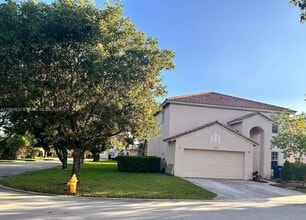 Building Photo - 11360 SW 20th St