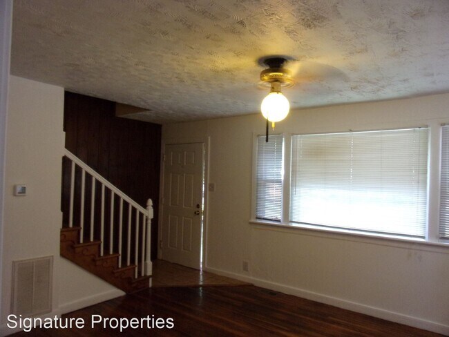 Building Photo - 4 br, 1 bath House - 5605 Chamberlayne Avenue