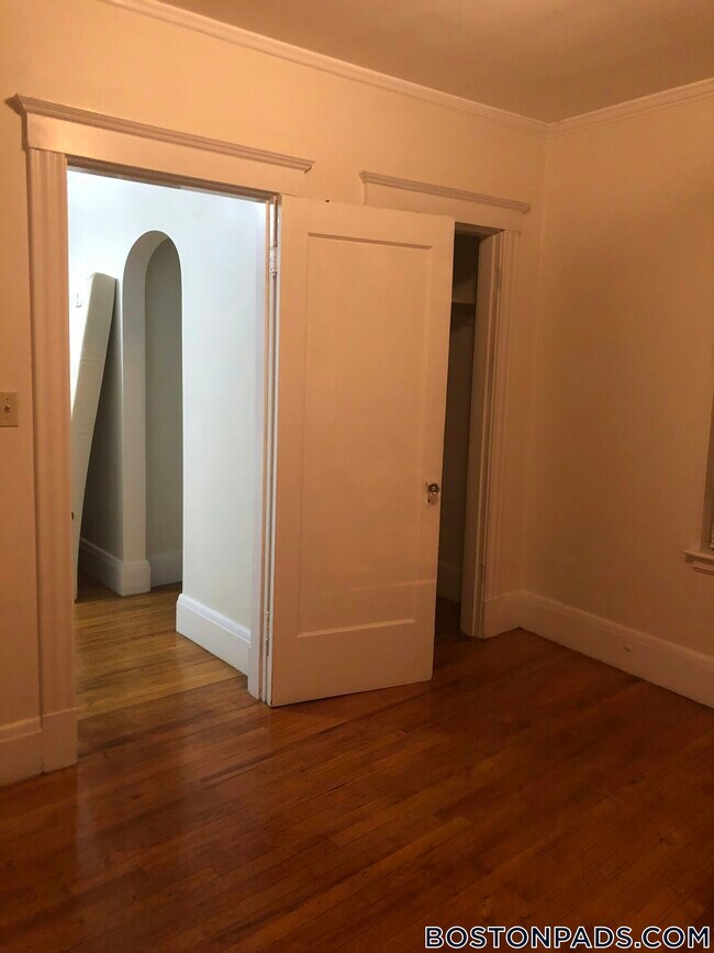 Foto del edificio - 349 Pleasant St