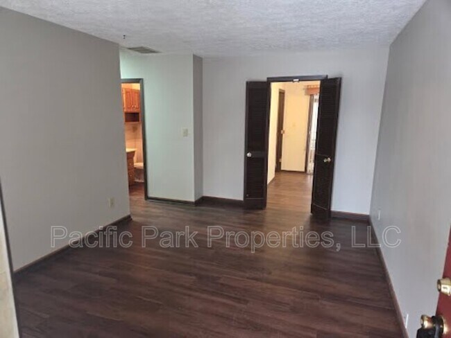 Foto del edificio - 3232 Milford Rd