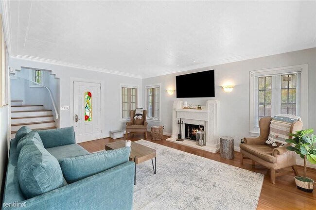 Building Photo - 3 br, 2.5 bath House - 1148 Harrison St