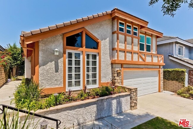 Building Photo - 7557 W 82nd St