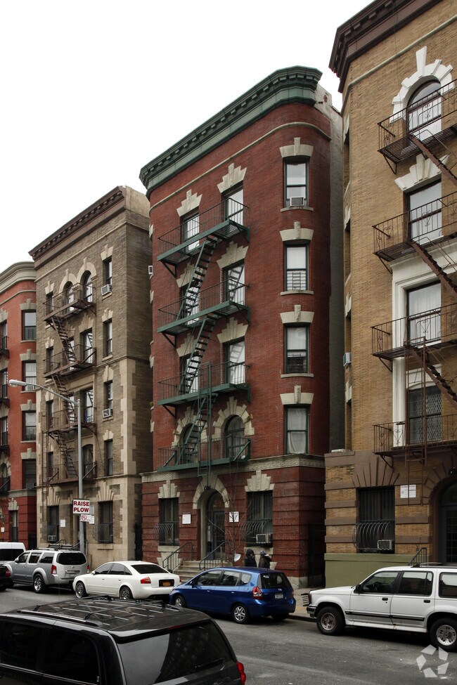 Foto del edificio - 236 West 122nd Street