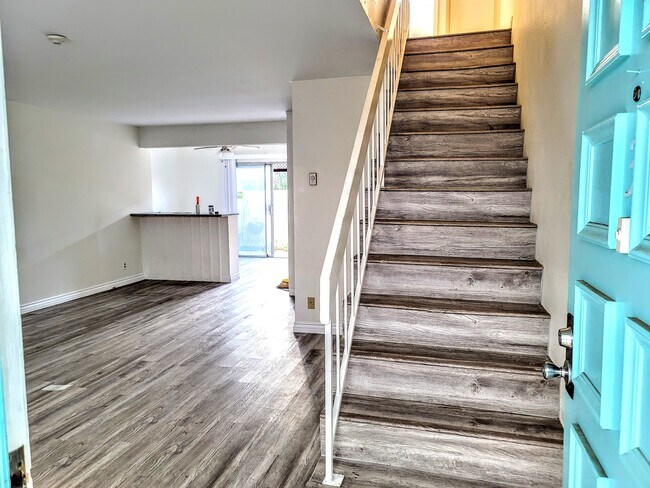 View from entry - 2306 Curtis Ave