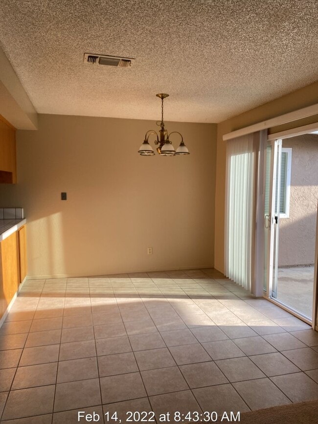 Foto del edificio - Nice 3 bdrm Duplex