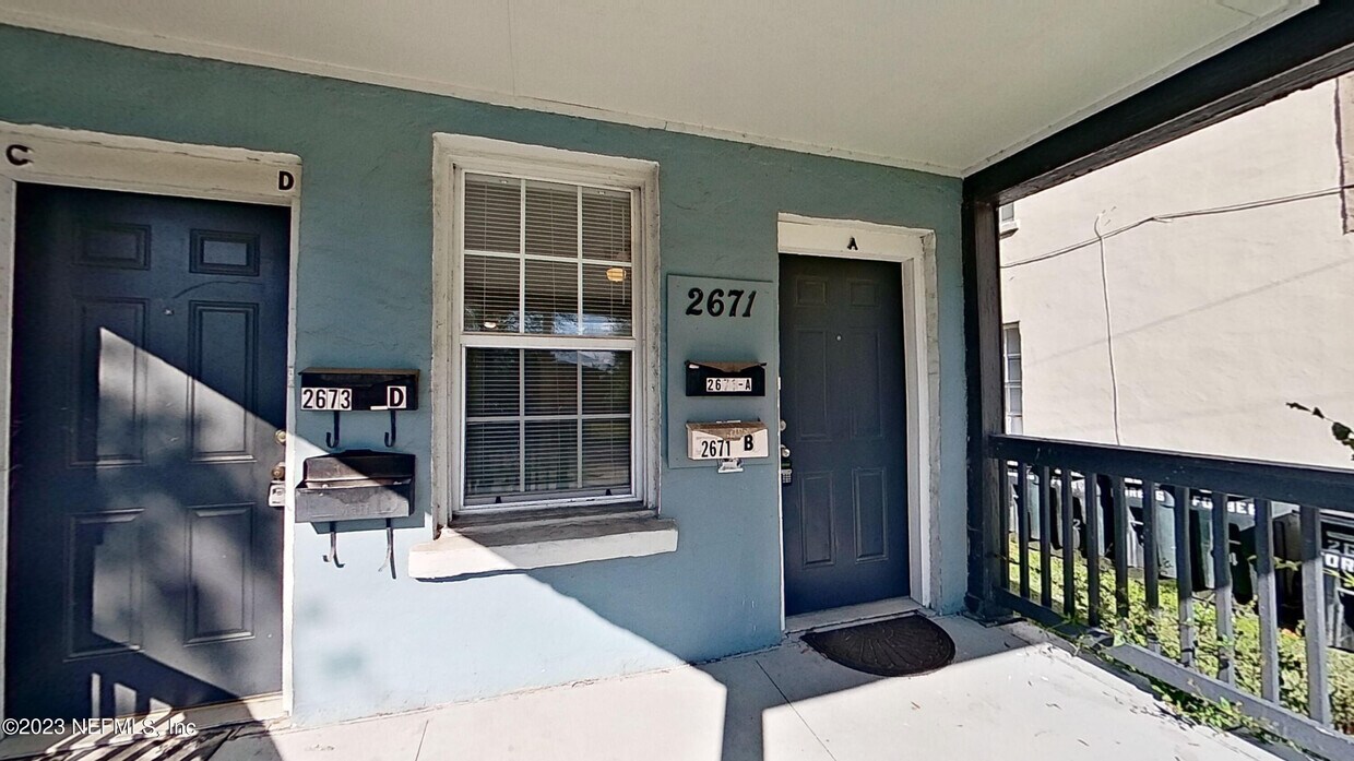 Primary Photo - 2671 Forbes St