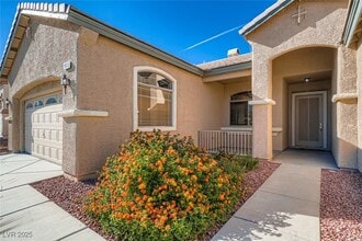 Building Photo - 10640 Warrior Ct