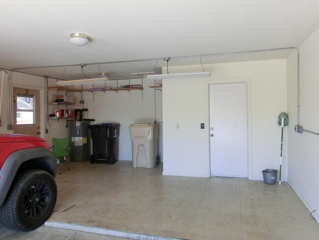 Foto del edificio - 8646 W Rockwood Dr