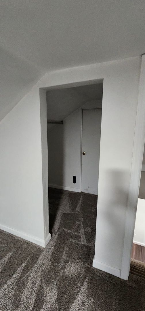 Building Photo - Newly Renovated 3-Bedroom Apartment in Penn Hills – Prime Location!