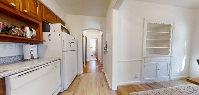 Foto del edificio - 3458 Linwood Ave