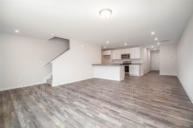 Building Photo - 282 Winston Ln