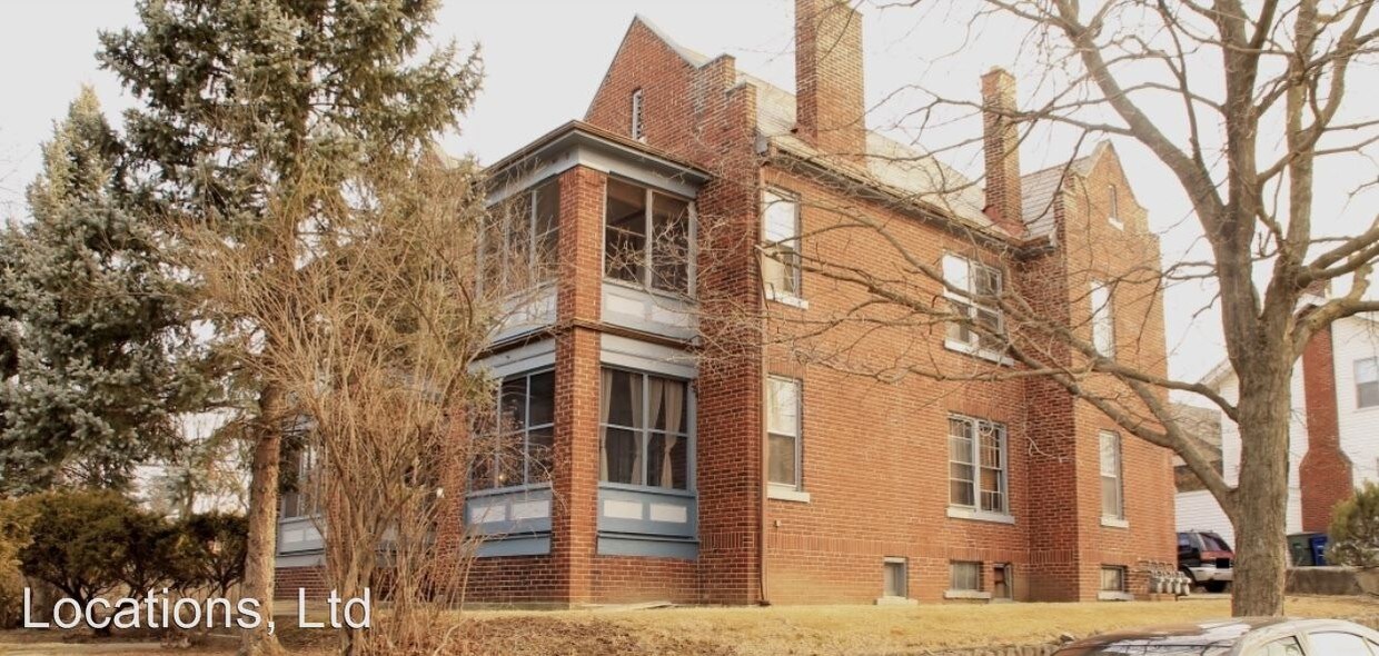 Primary Photo - 35 E Weber Rd