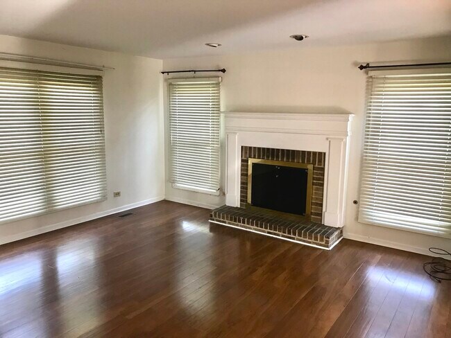 Foto del edificio - 1120 Fieldstone Ln