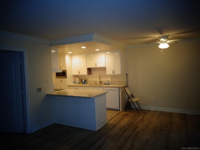 Foto del edificio - 209 Woodland Pkwy