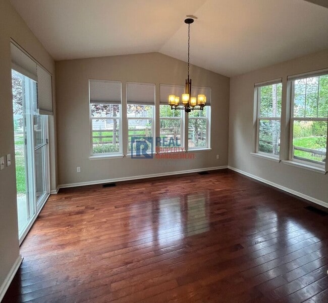 Building Photo - 572 Gallegos Cir