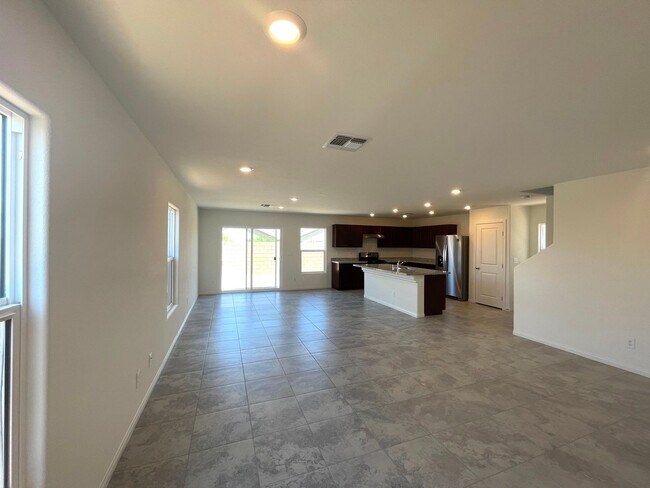 Building Photo - 8694 Glen Echo Ave