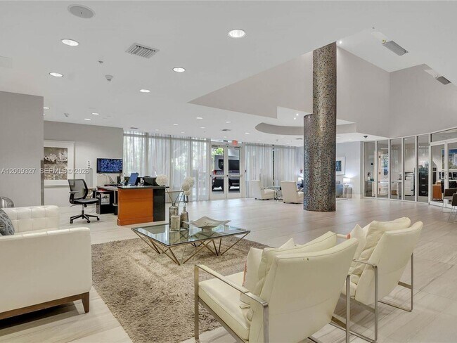 Foto del edificio - 1861 NW S River Dr