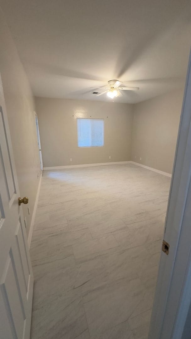 Foto del edificio - 7118 Rhone Dr