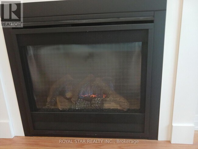 Photo du bâtiment - 113 Waters Wy