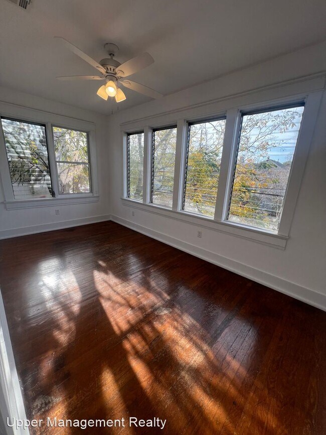 Building Photo - 4 br, 1 bath Apartment - 2205 - 2207 Broad...