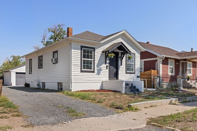 Building Photo - 1309 7th St