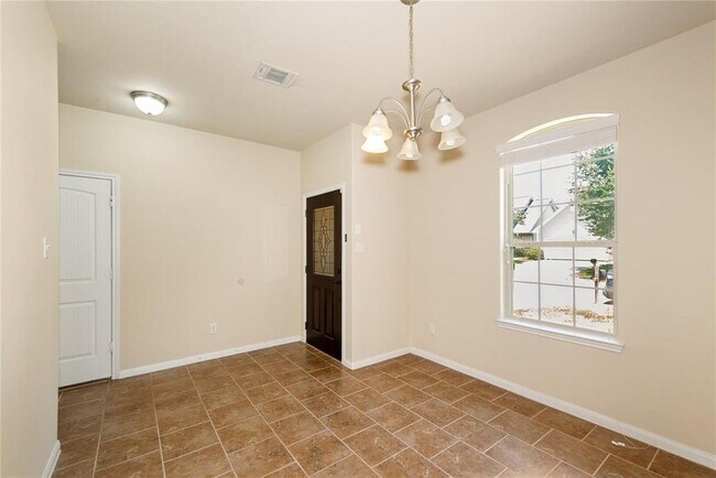 Foto del edificio - 17423 Waterview Dr