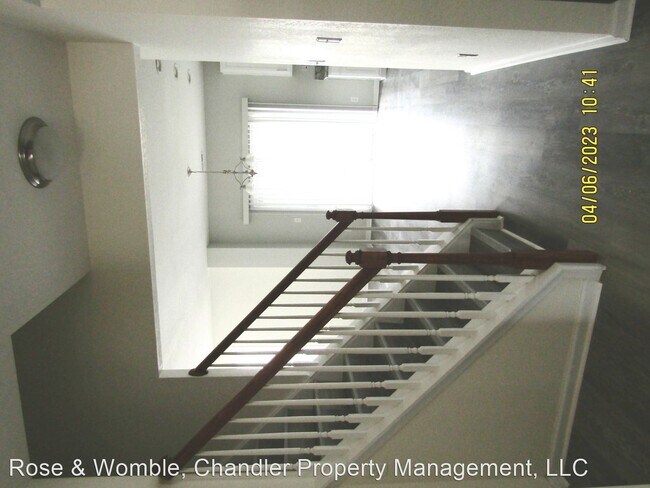 Building Photo - 3 br, 2.5 bath House - 3010 Stonecreek Drive