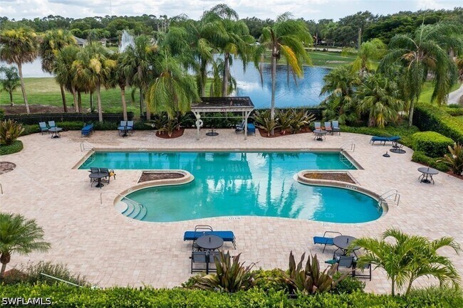 Foto del edificio - 26589-610 Rosewood Pointe Dr