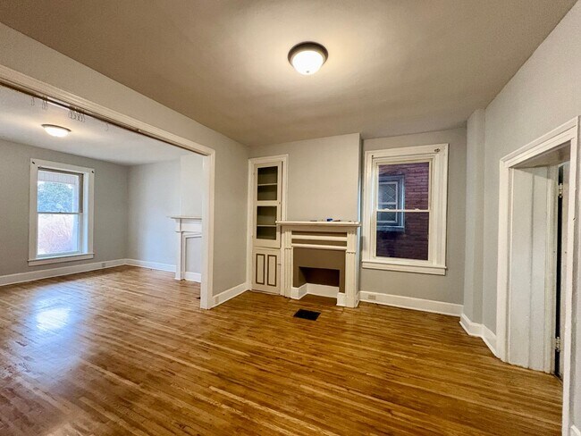 Foto del edificio - 28 S Church St