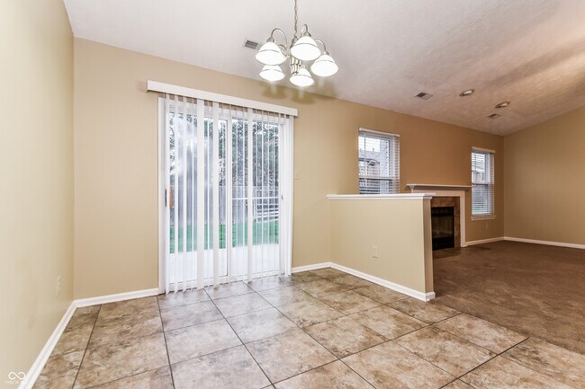 Building Photo - 3935 Libra Ln