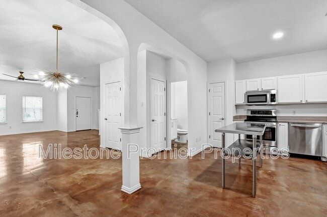 Photo - 207 Starr St House