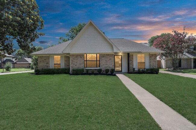 Foto del edificio - 2514 Trailside Ct